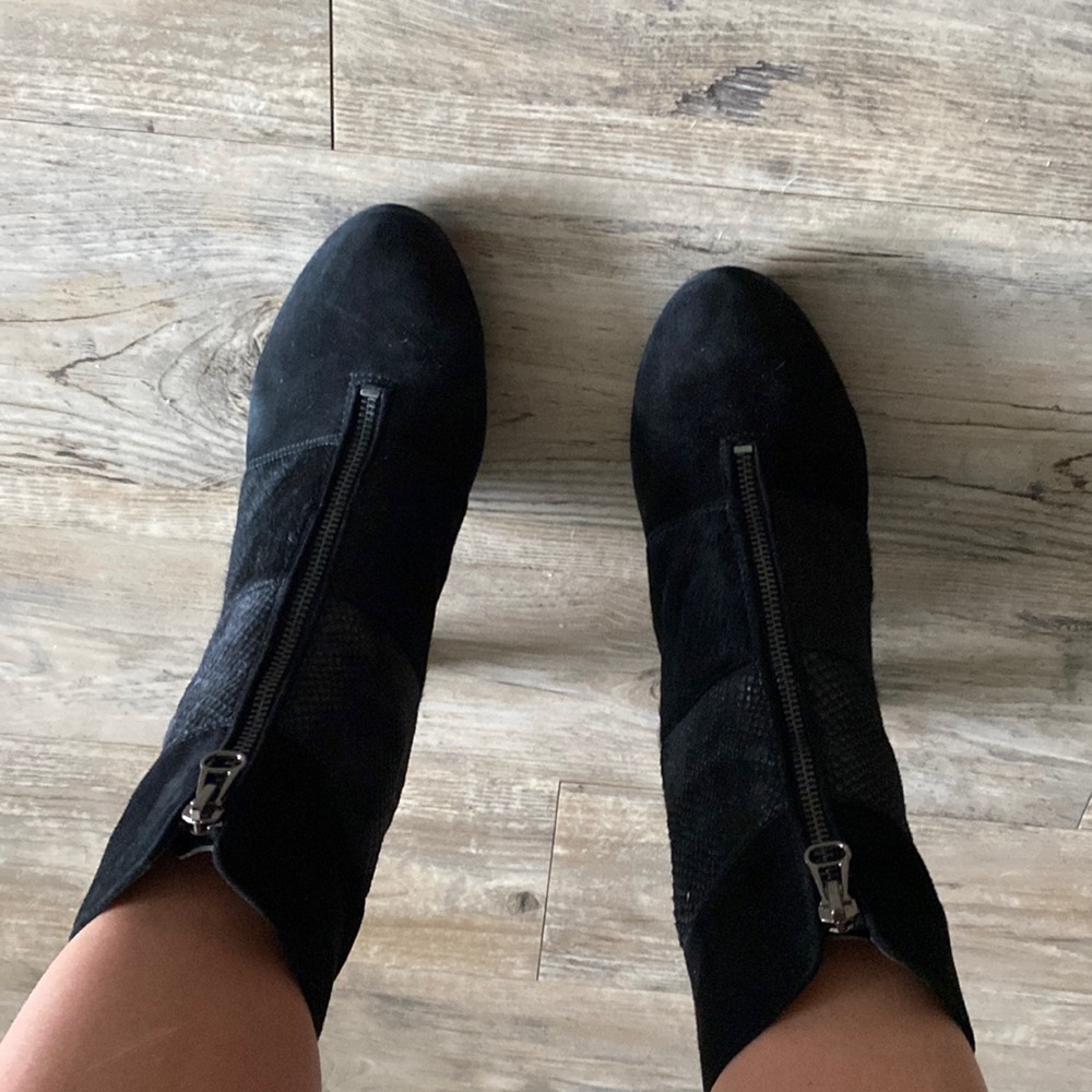 Anne Klein booties